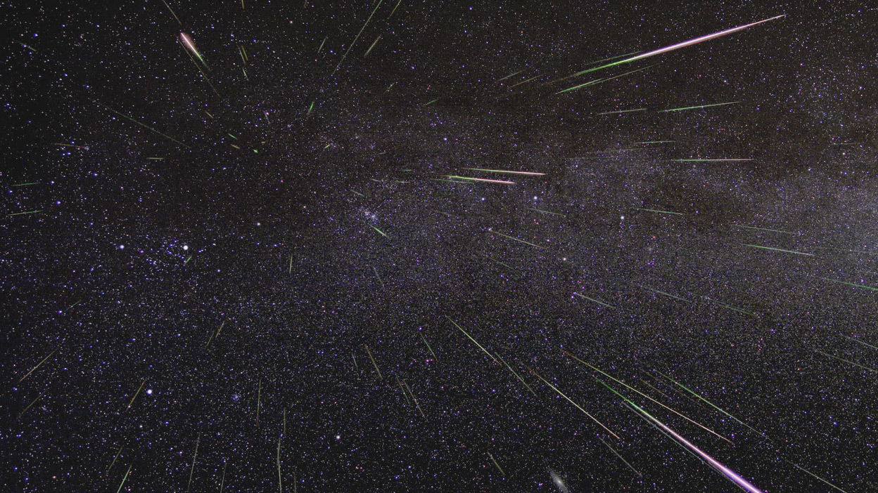 An outburst of Perseid meteors lights up the sky in August 2009 in this time-lapse image.