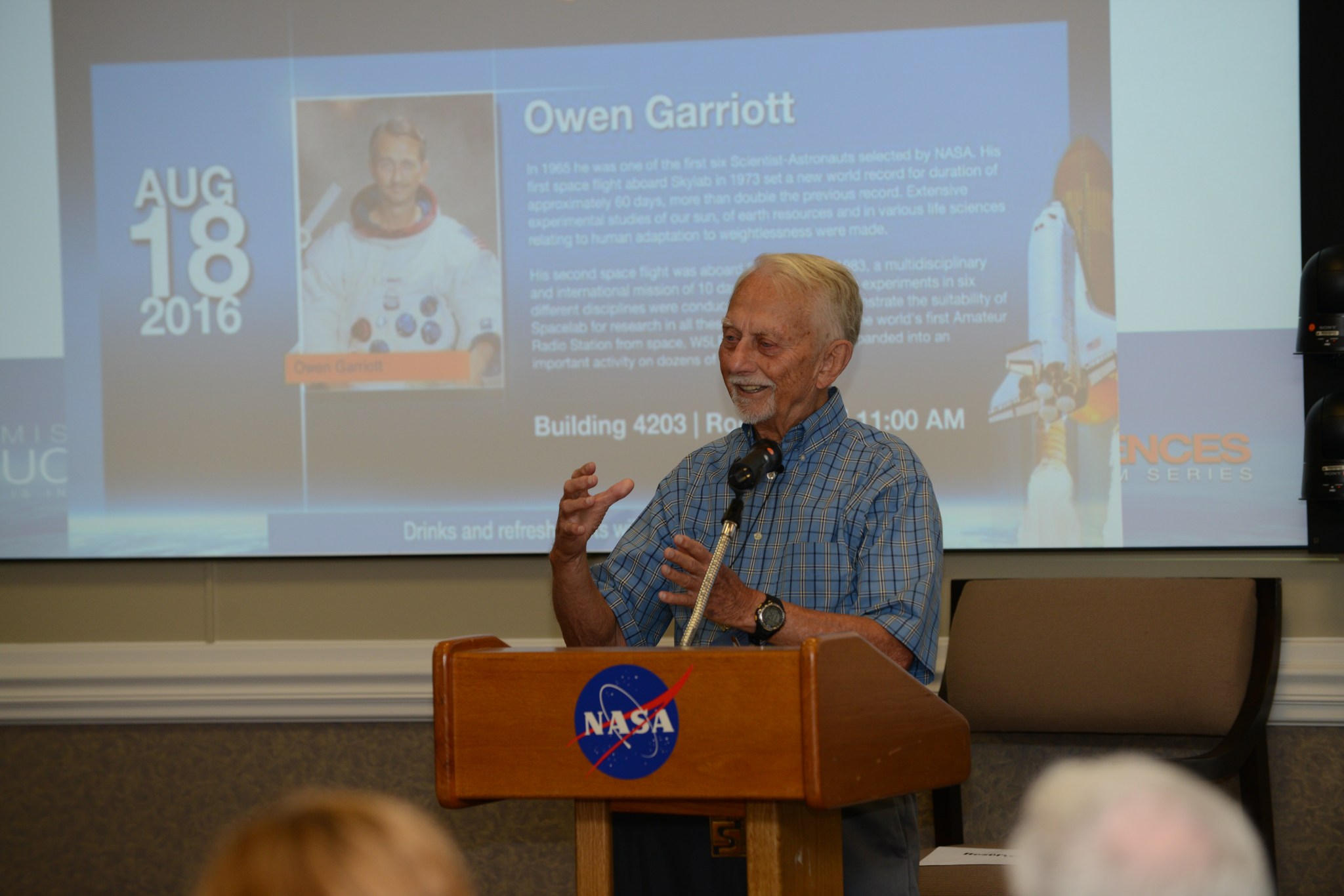 Retired NASA astronaut Owen Garriott addresses the Shared Experiences forum Aug. 18 at NASA's Marshall Space Flight Center. 