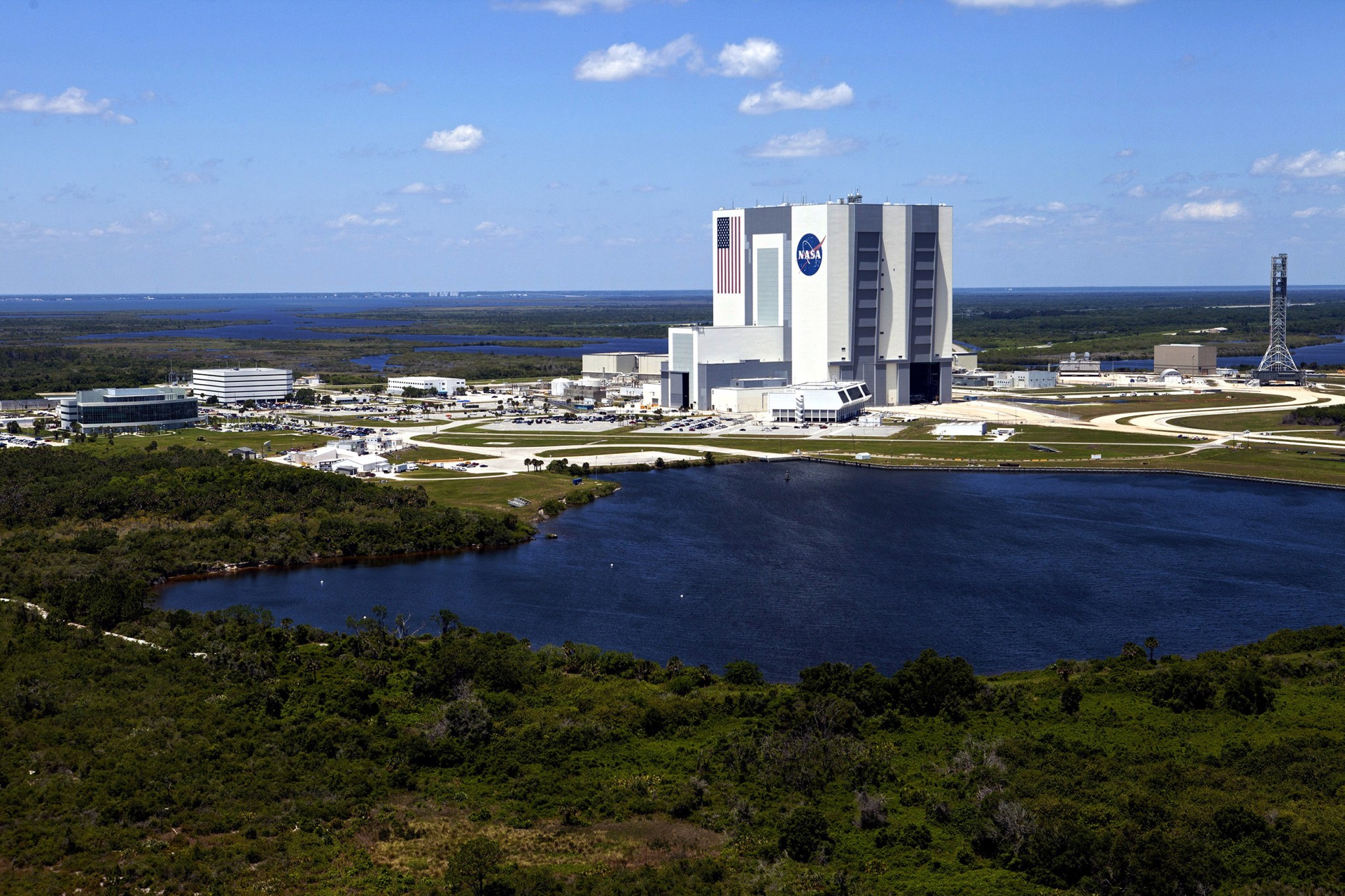 Kennedy Space Center's Launch Complex 39 facilities including the Vehicle Assembly Building at right
