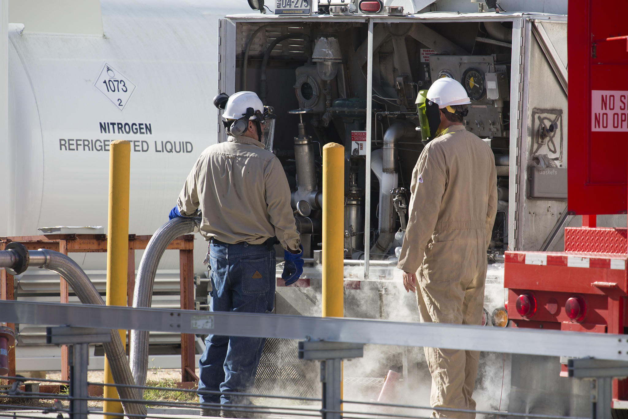 Praxair technicians pressurize the hydrogen trailer during a test.