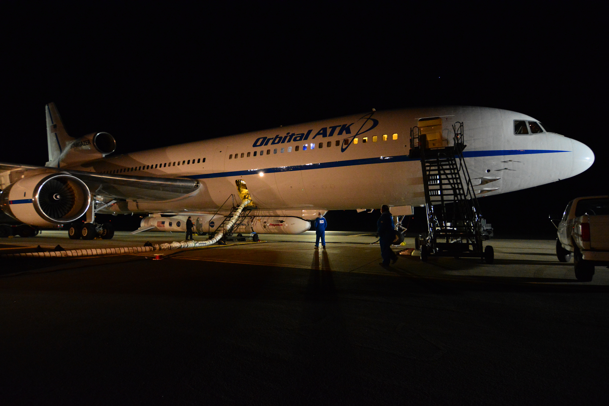 The Orbital ATK L-1011 Stargazer aircraft and Pegasus XL rocket prepare for takeoff from Vandenberg