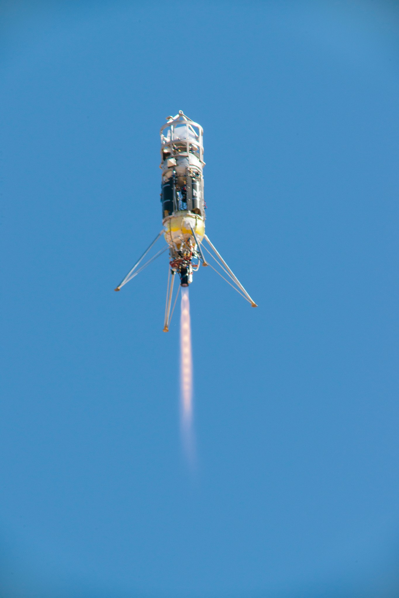 Masten rocket carrying JHU APL electromagnetic field measurement experiment.