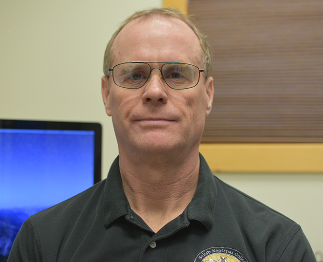 Photo of Tim Olson