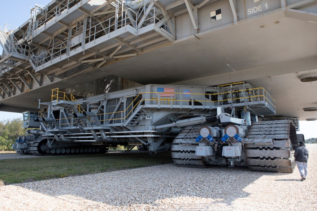 
			Crawler-Transporter 2 Takes Test Drive Along Crawlerway - NASA			
