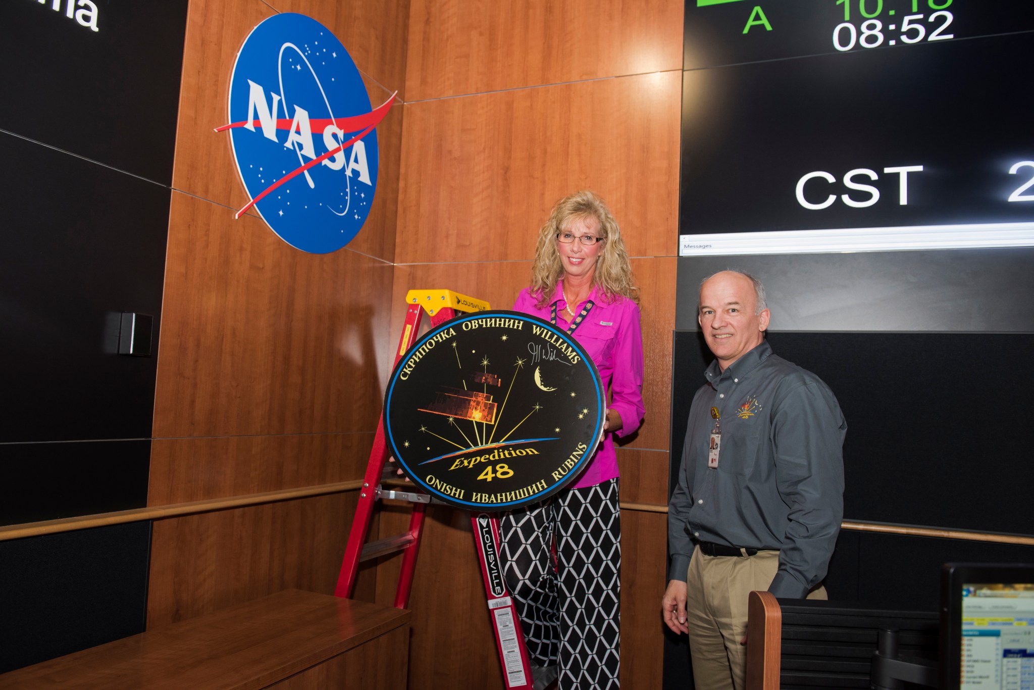 Kennamer in 2016 with NASA astronaut Jeff Williams.