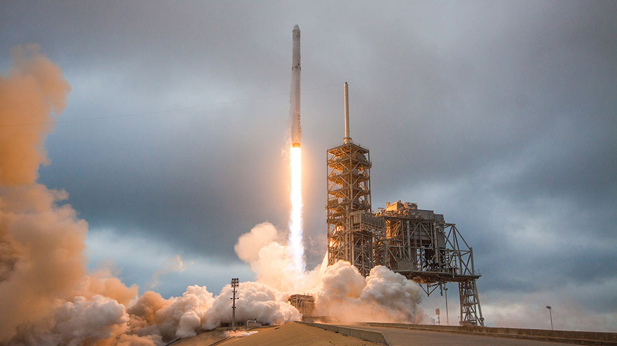 Liftoff of the SpaceX Dragon
