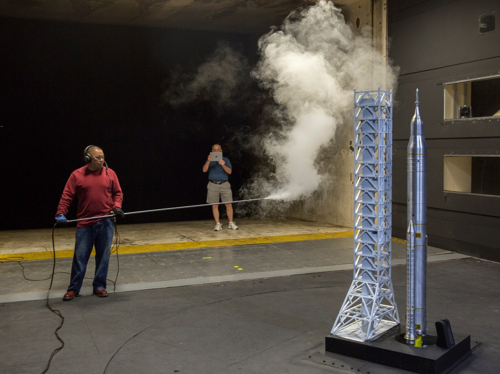 Media Invited to View Rocket Model Tests of NASA’s Space Launch System