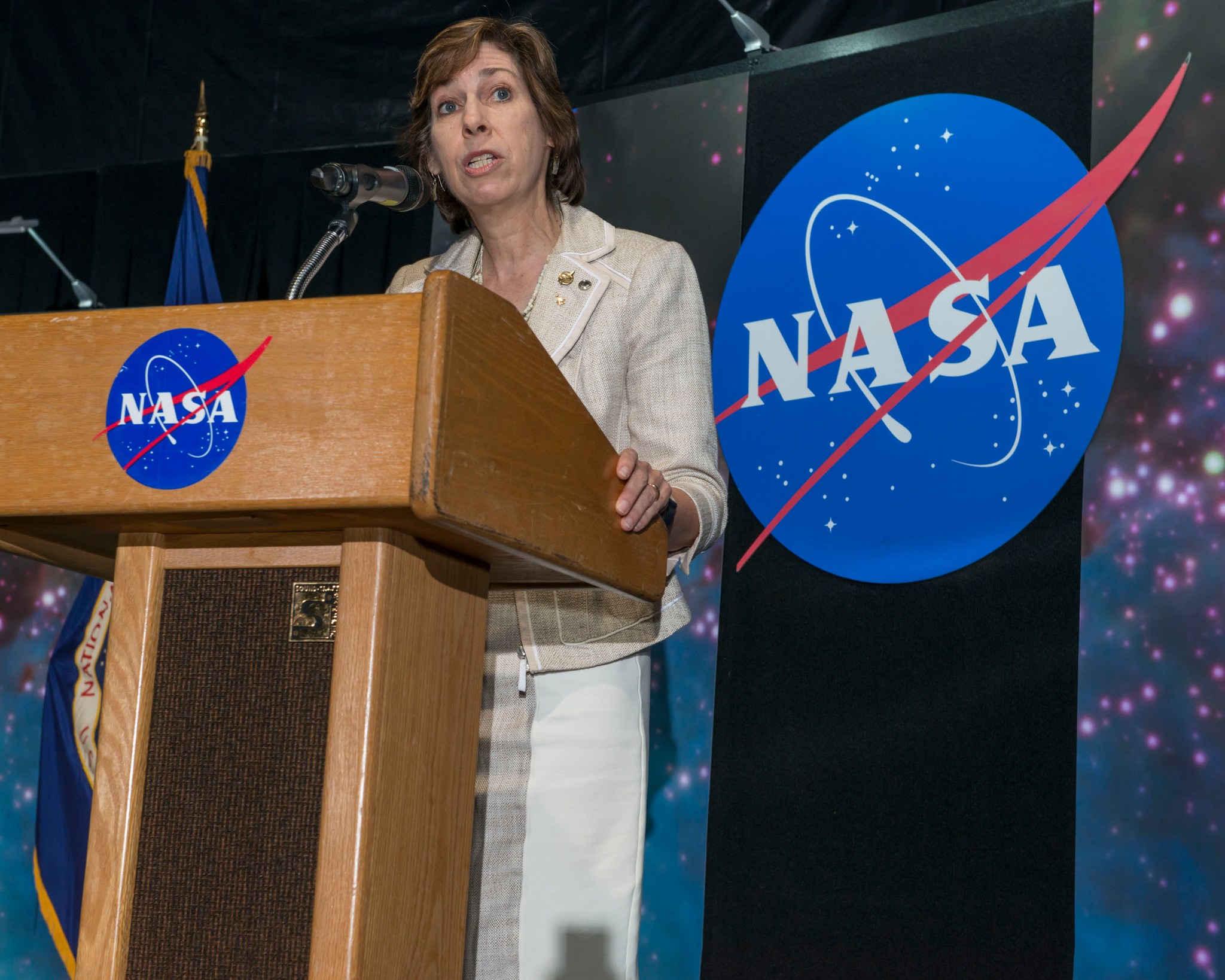 Ellen Ochoa, director of NASA's Johnson Space Center, addresses honorees July 11 at the 2017 Honor Awards ceremony.