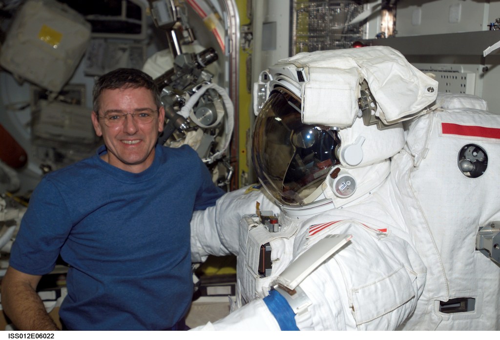 Astronaut William McArthur Retires from NASA