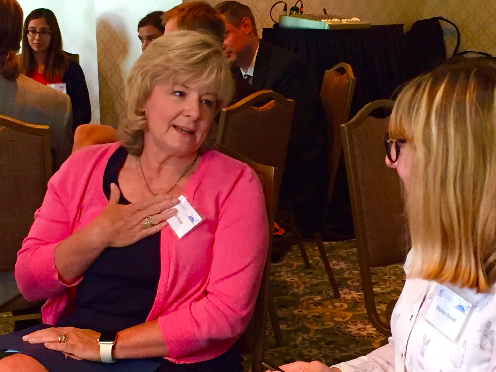 Marshall Deputy Director Jody Singer, left, speaks with a student.