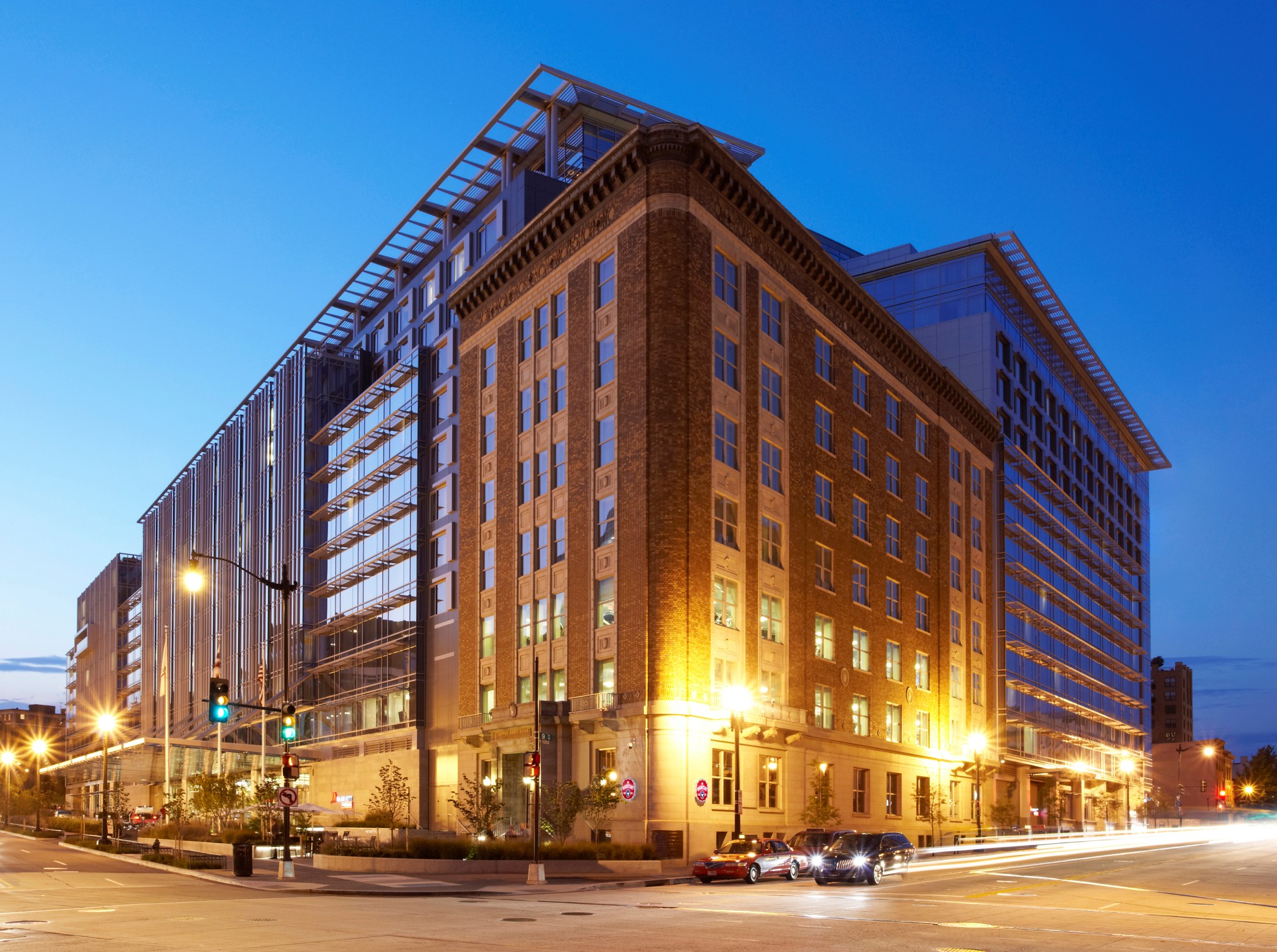 Washington Marriott Marquis Building.