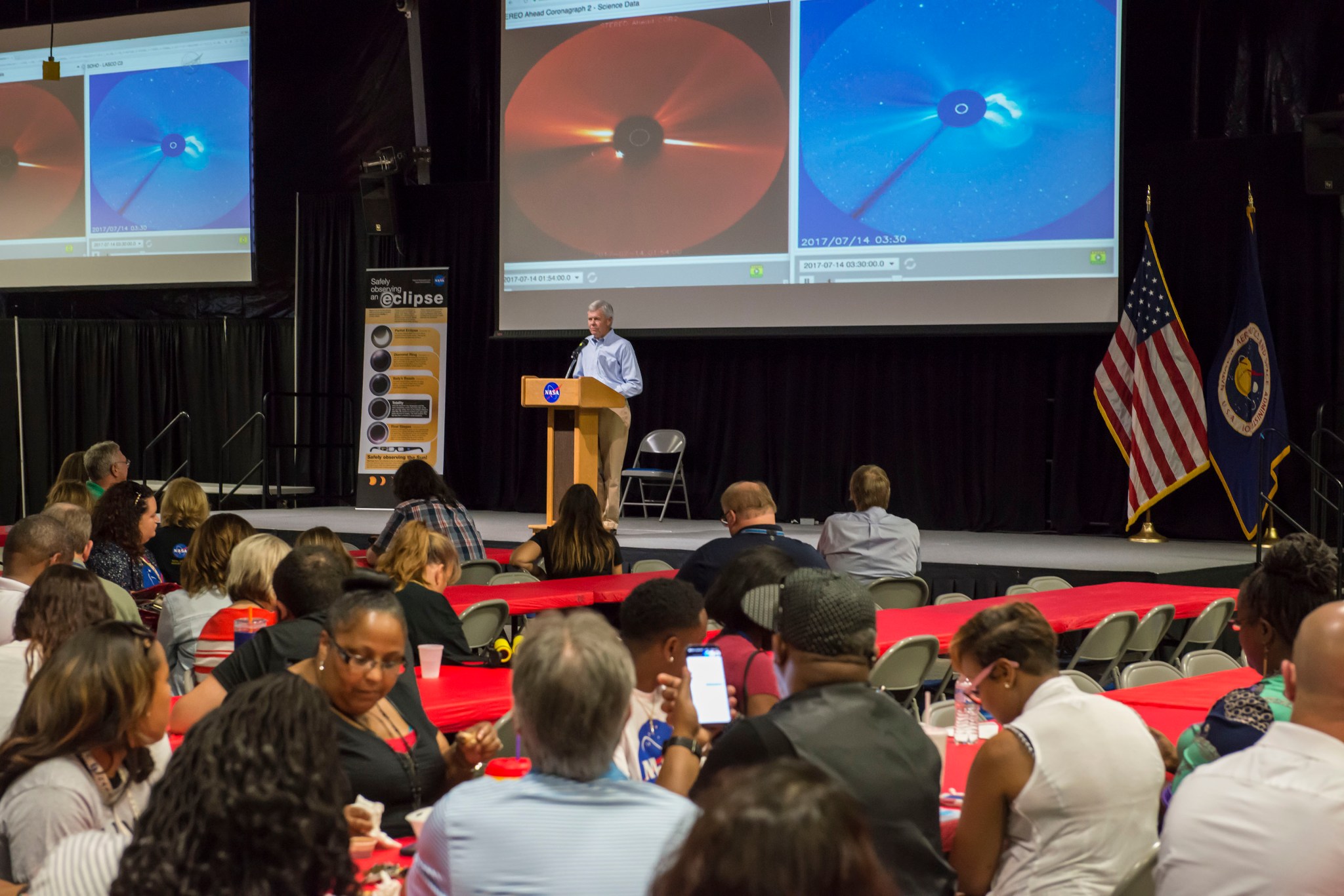 Former Spacelab 1 mission scientist Rick Chappell addresses Marshall team members during the Aug. 21 eclipse-watching event.