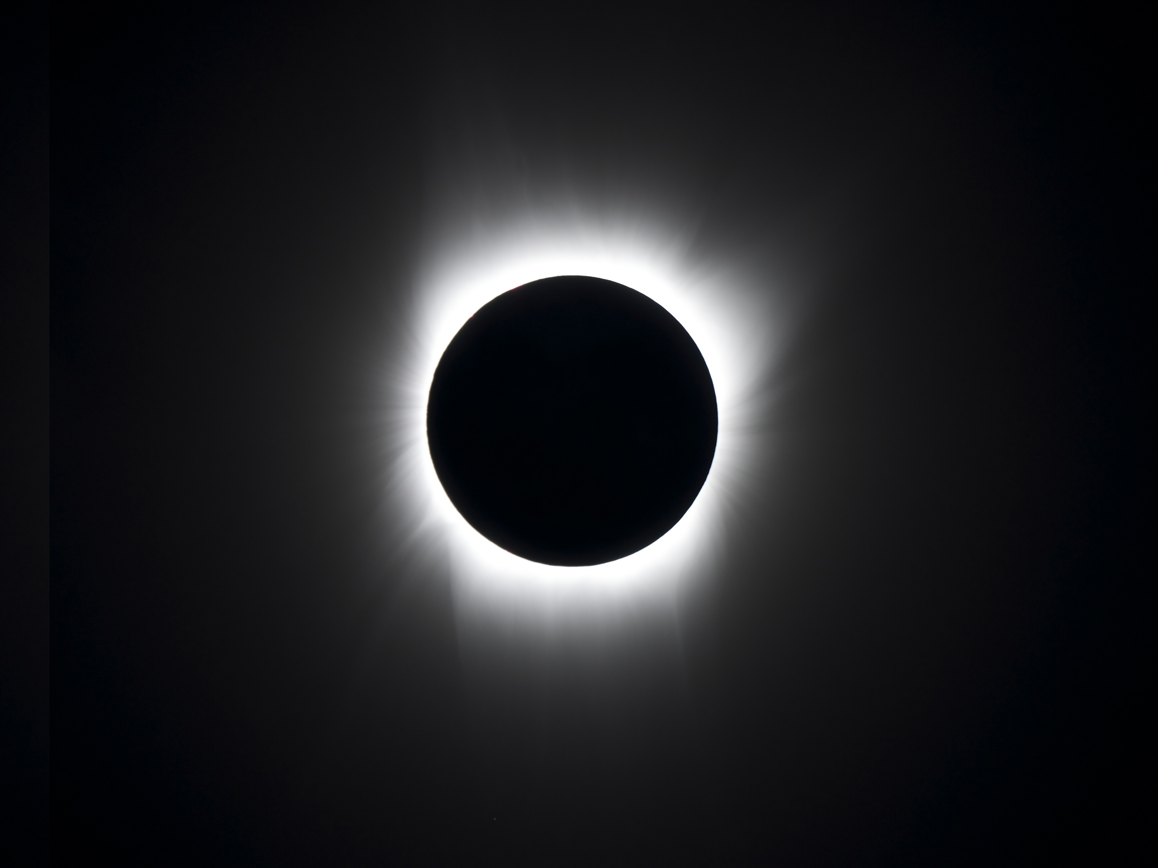 Image of a solar eclipse. source: Nasa.gov