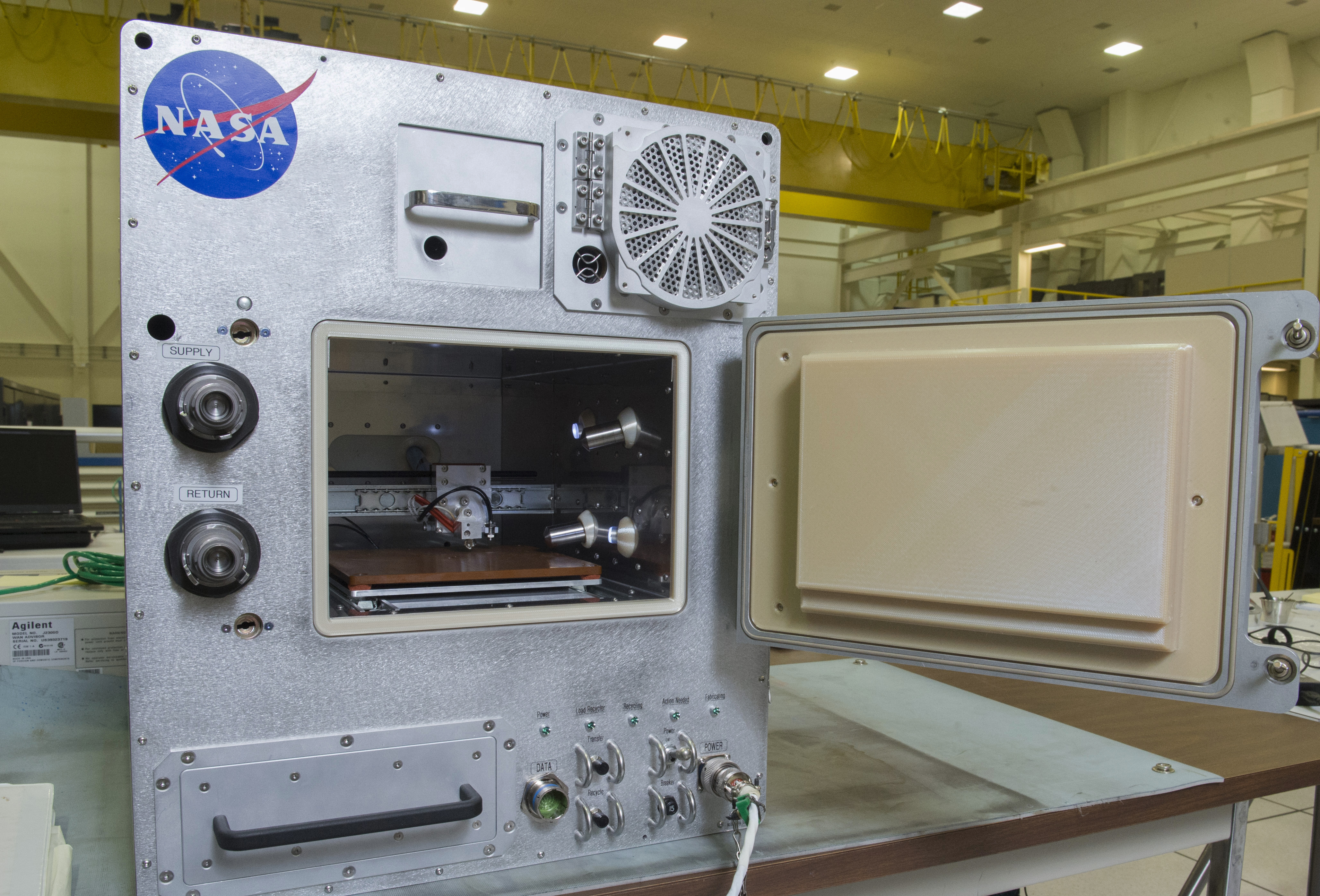 NASA funds lab to demonstrate 'replicator' 3D printer to produce cartilage  in space
