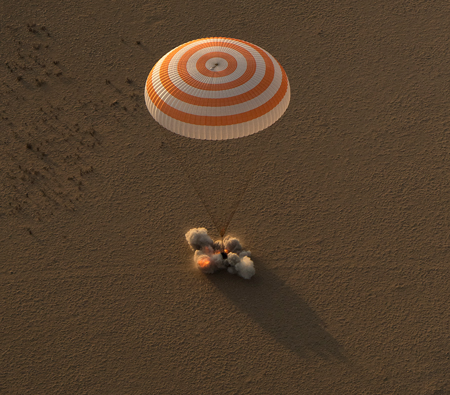 Expedition 52 Lands