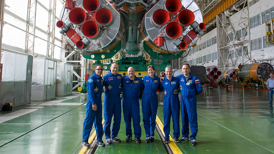 Expedition 53-54 Prime and Backup Crew Members