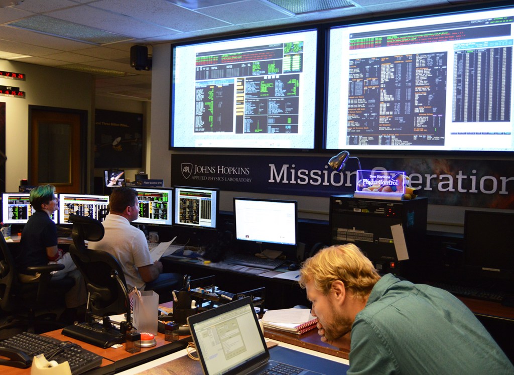 
			Hibernation Over, New Horizons Continues Its Kuiper Belt Cruise - NASA			