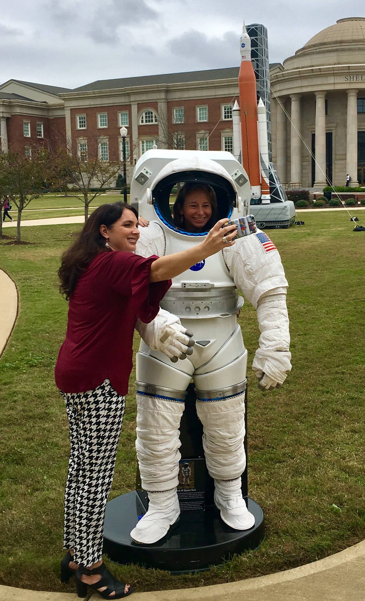 On Nov. 2, team members from NASA's Marshall Space Flight Center visited the University of Alabama in Tuscaloosa.