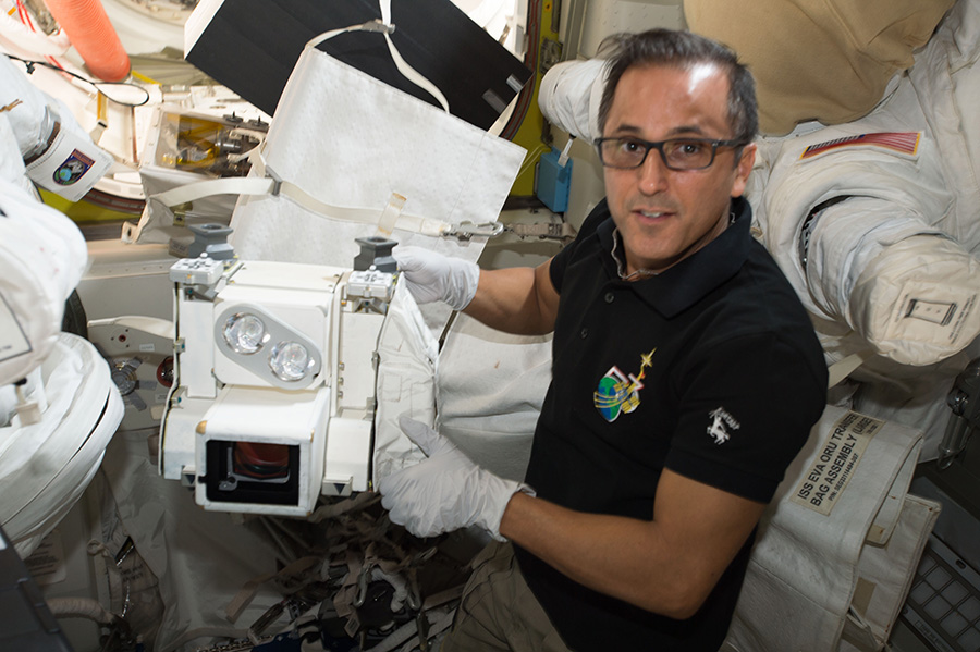 Astronaut Joe Acaba