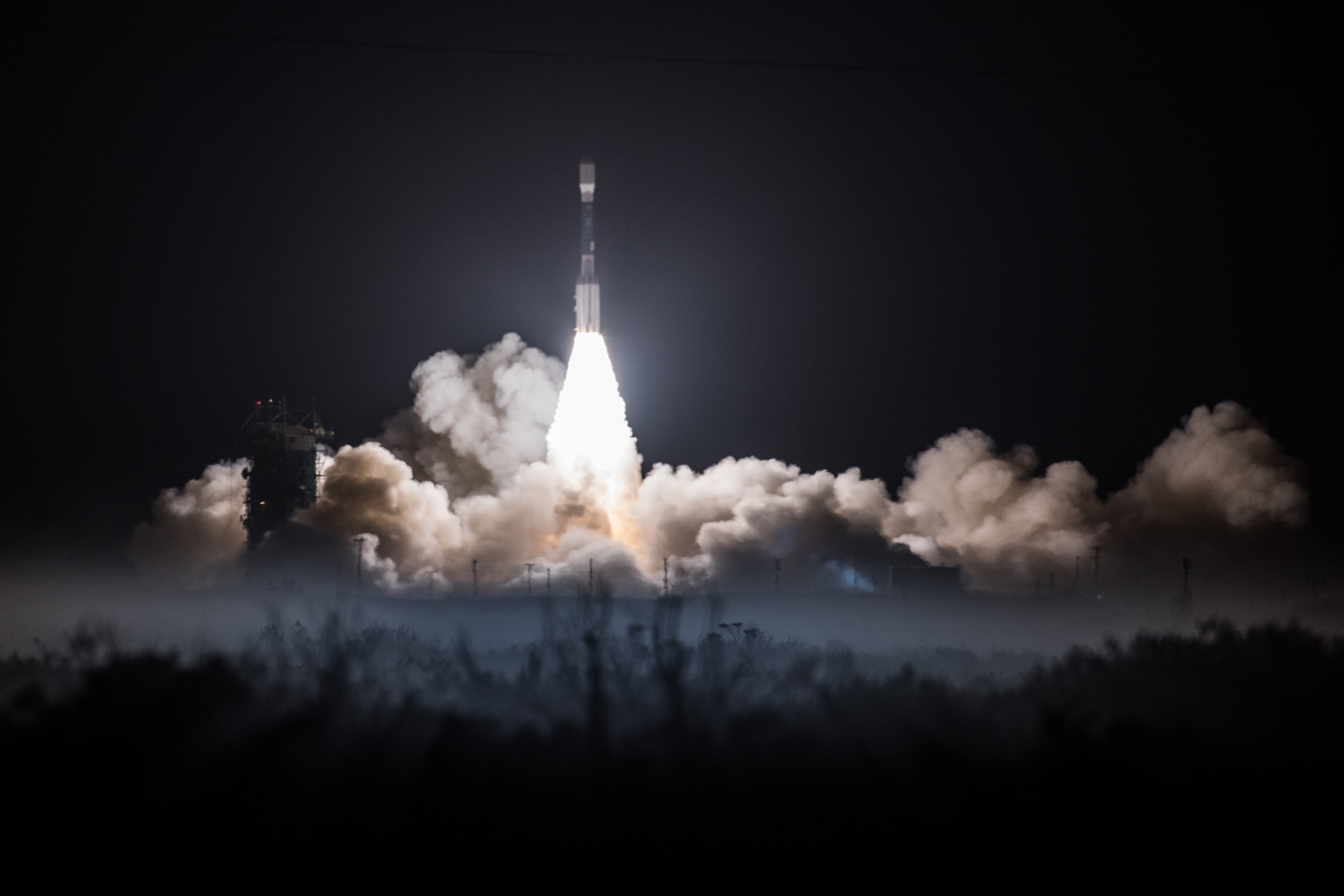 A United Launch Alliance (ULA) Delta II rocket carrying NOAA's JPSS-1 satellite lifts off from Vandenberg Air Force Base