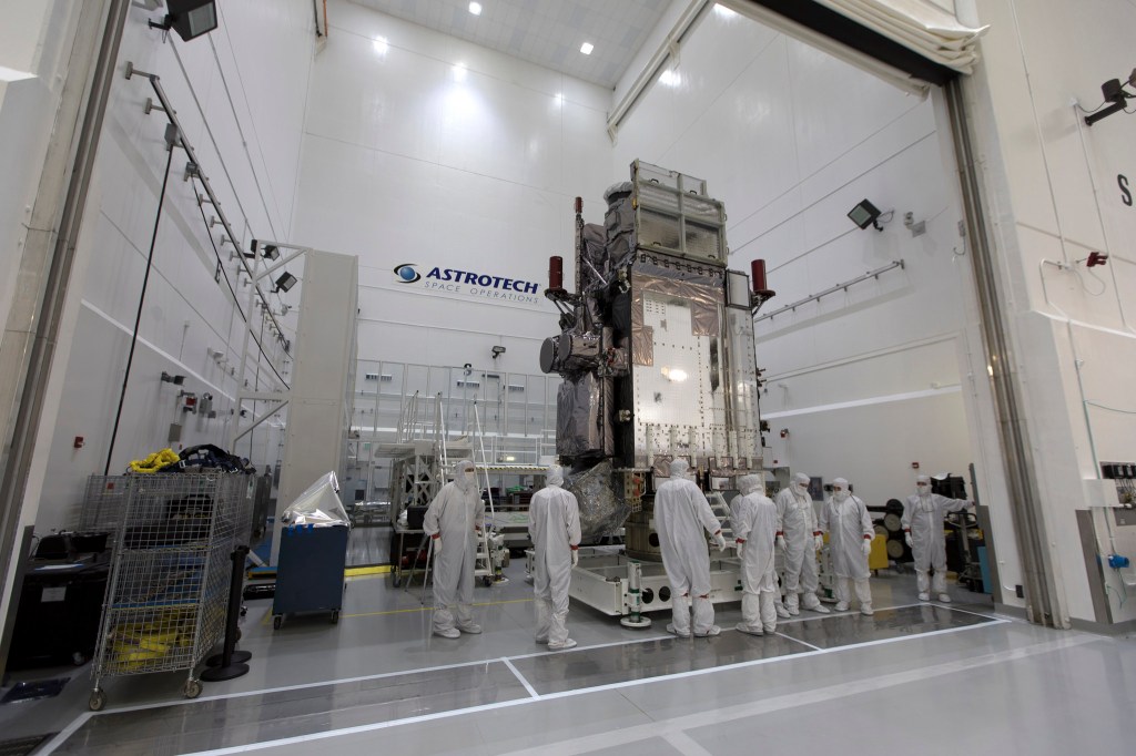 NASA Invites Media to See NOAA Weather Spacecraft Before March Launch