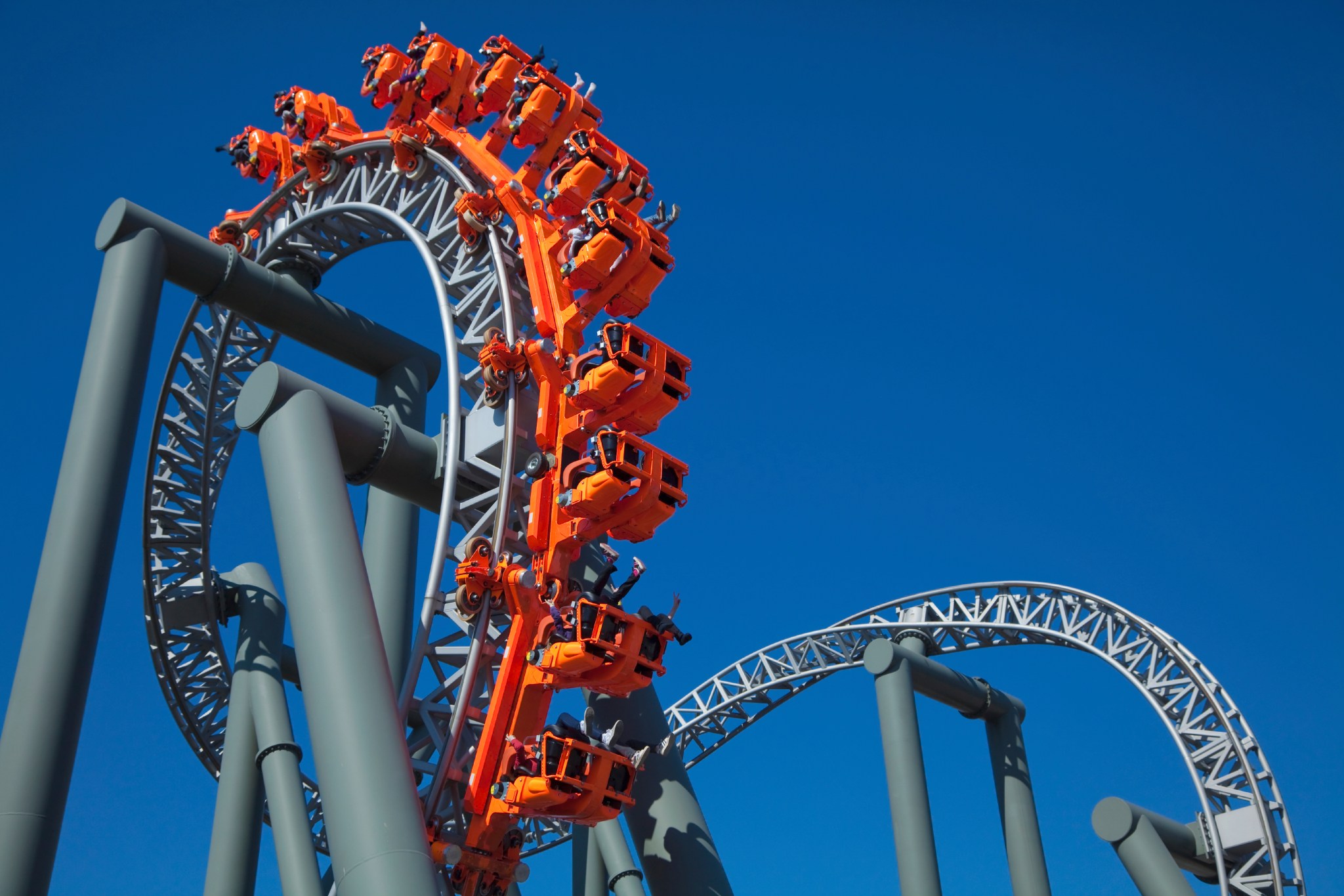 NASTRAN technology is used to design roller coasters