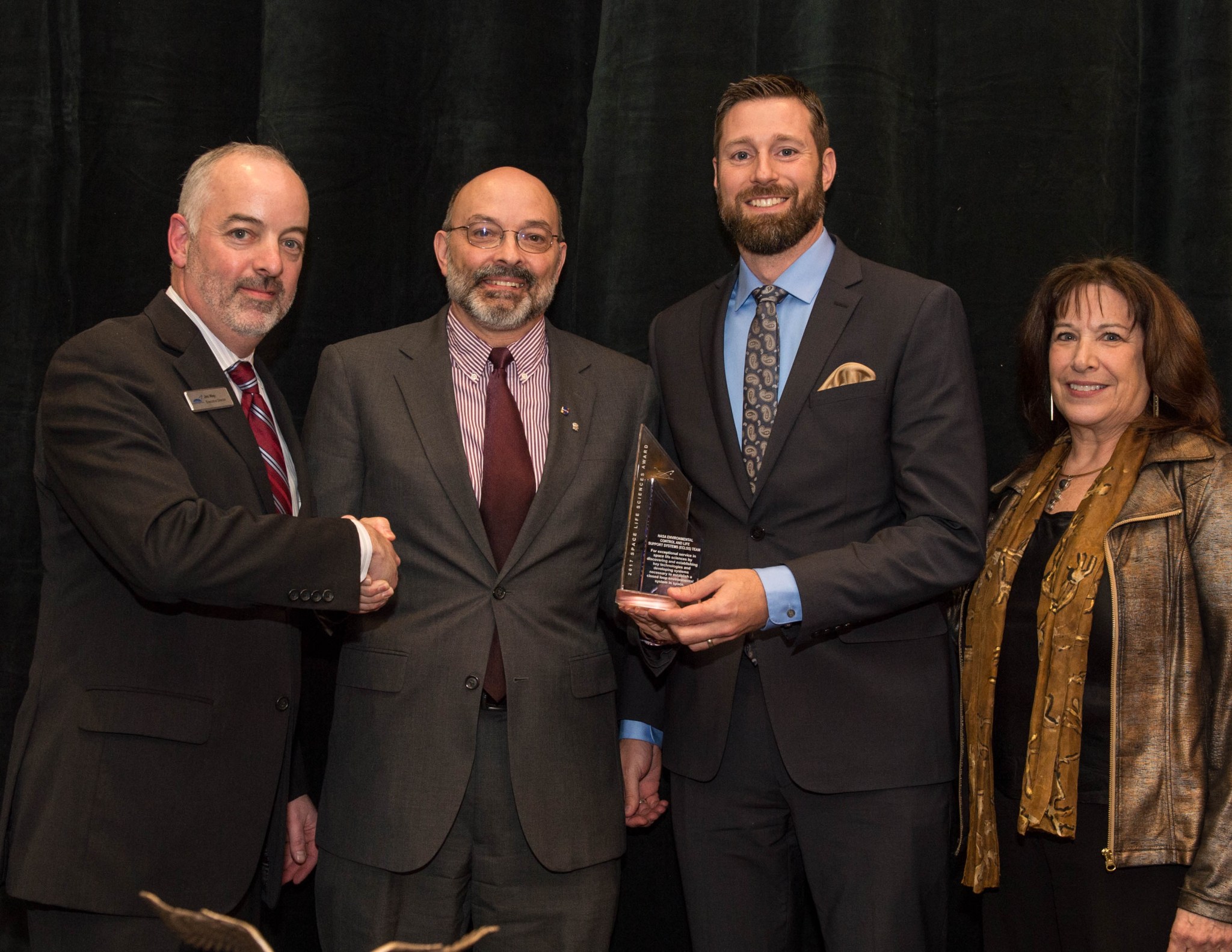 The AAS presented its 2017 Space Life Sciences Award to the Environmental Control and Life Support Systems.