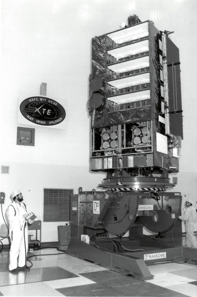 
			NASA Frequently Asked Questions: RXTE Spacecraft Re-entry			