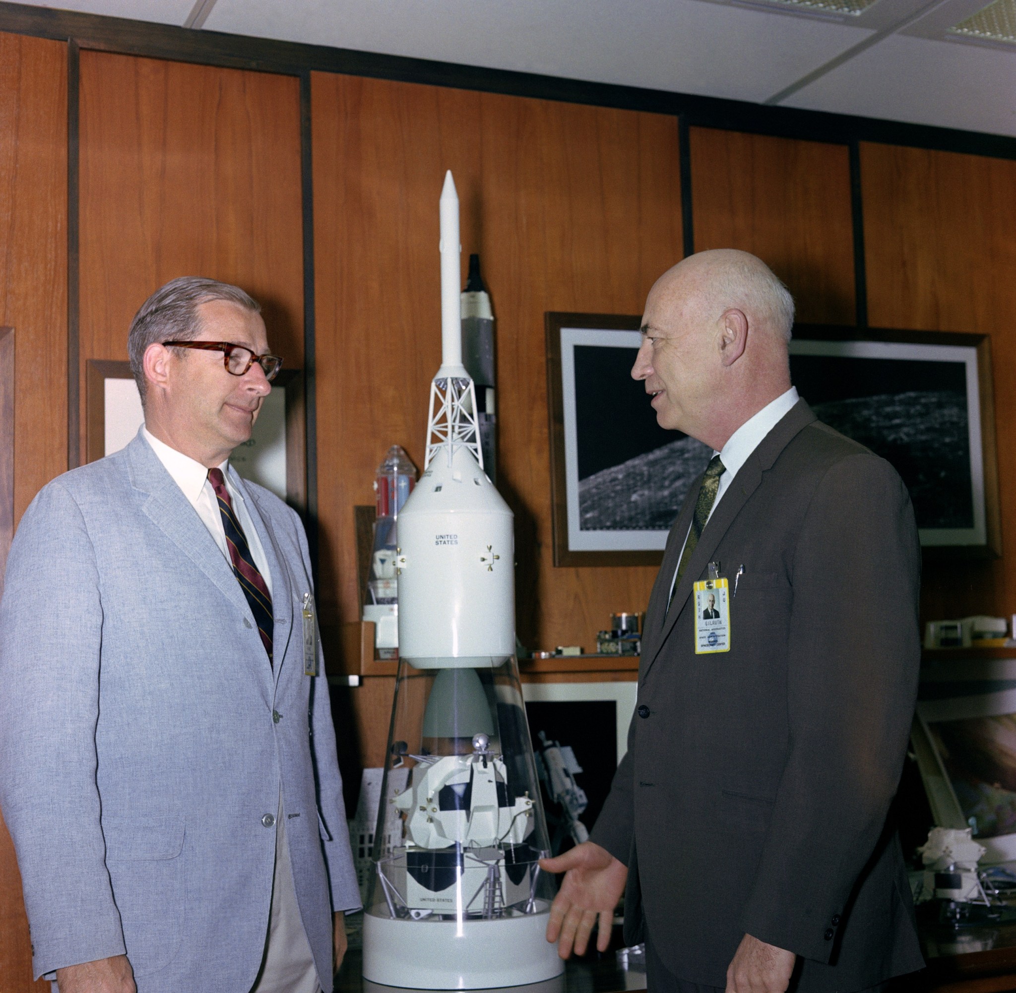 Paine meeting with Manned Spacecraft Center Director Robert Gilruth in April 1968.