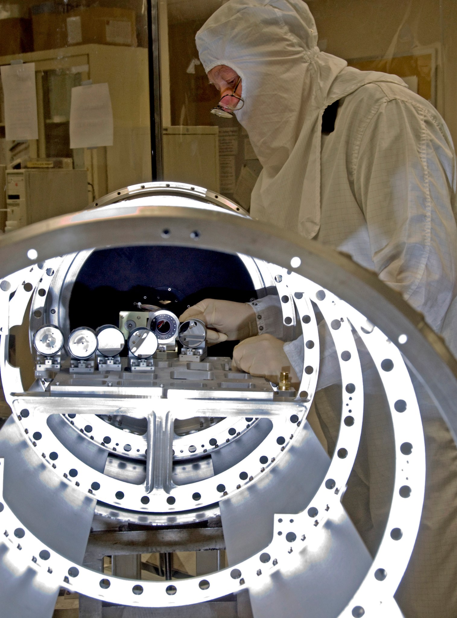 This week in 2010, the Solar Ultraviolet Magnetograph Investigation, or SUMI, was launched aboard a sounding rocket.