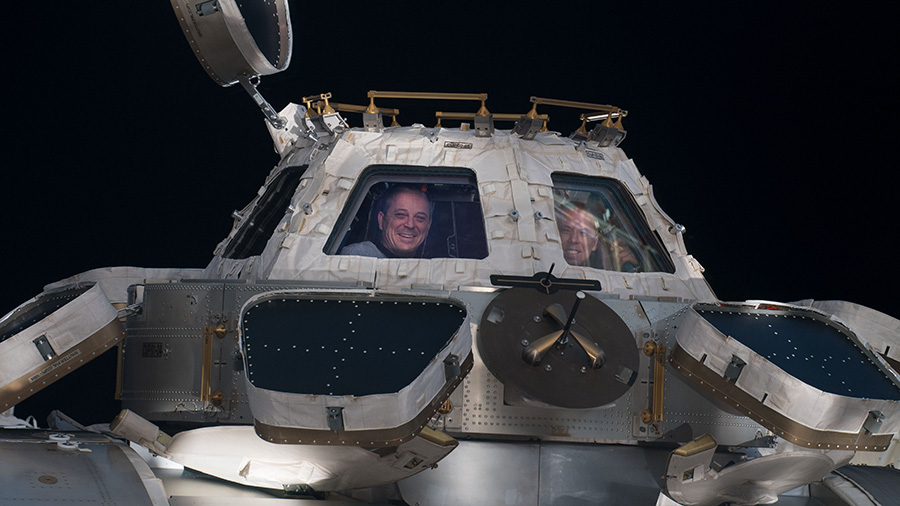 Flight Engineer Ricky Arnold and Commander Drew Feustel