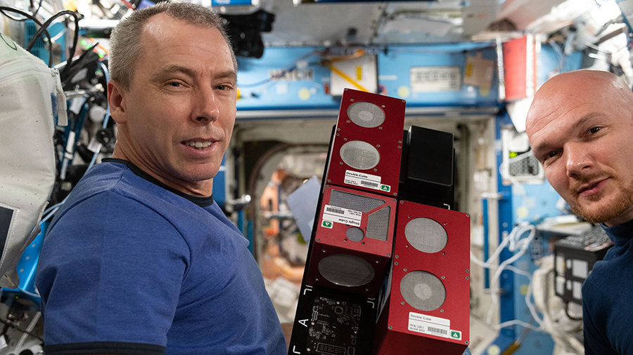 Astronauts Drew Feustel (left) and Alexander Gerst