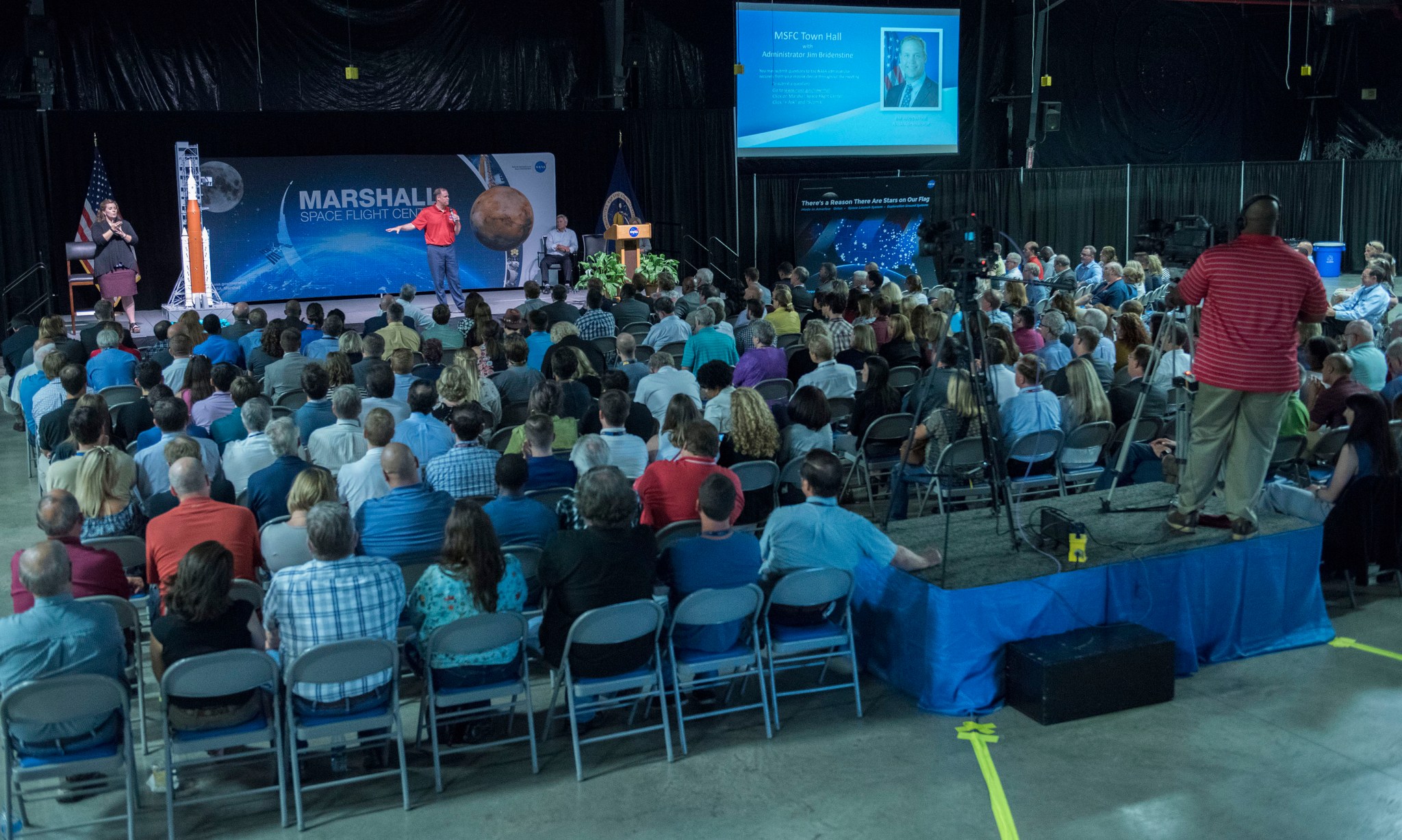 Marshall team members gather in Activities Building 4316 on Aug. 15 to hear NASA Administrator Jim Bridenstine.