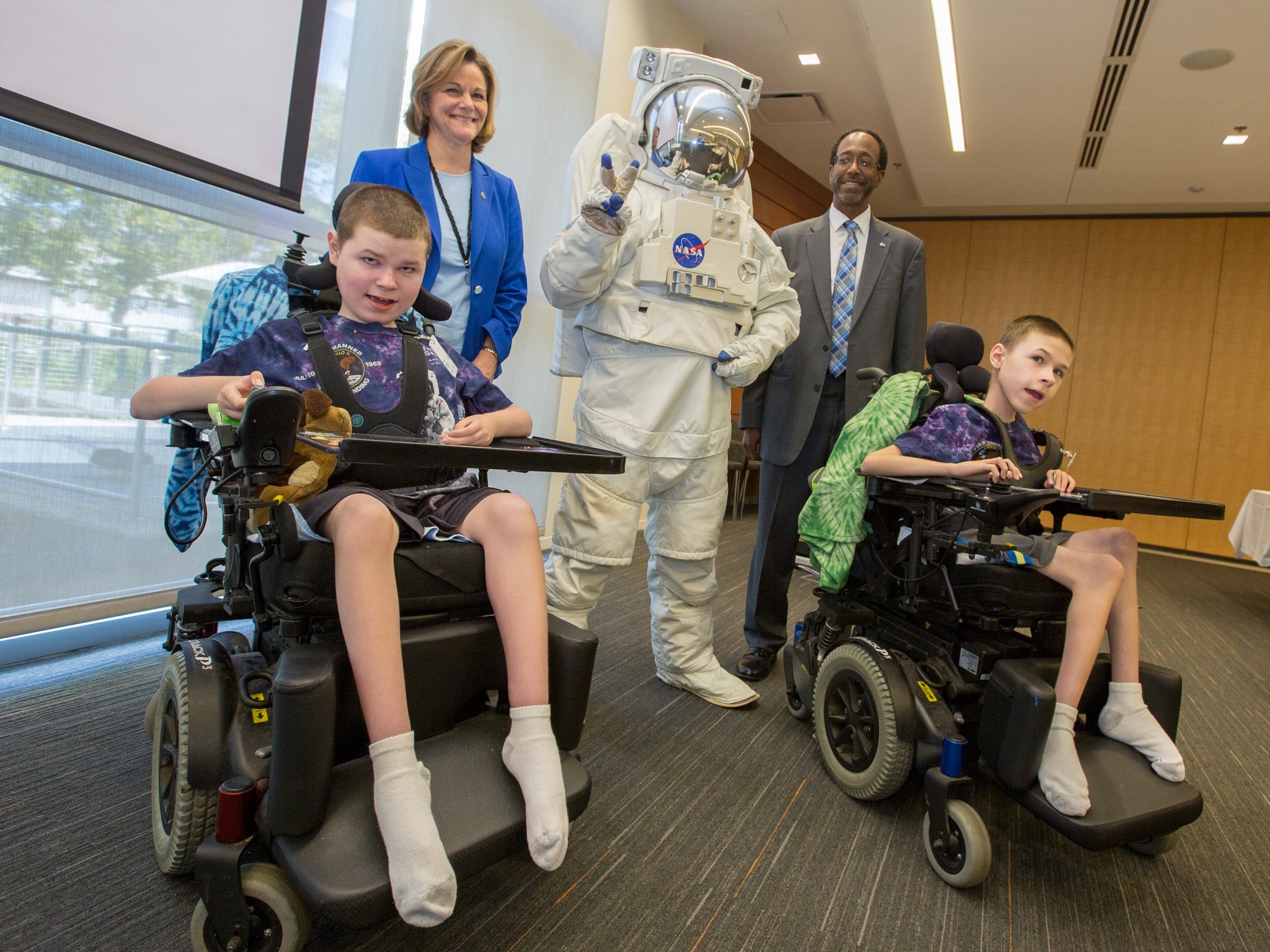 Mikey, Cathy Mangum, Spacey Casey, Clayton Turner, Robbie