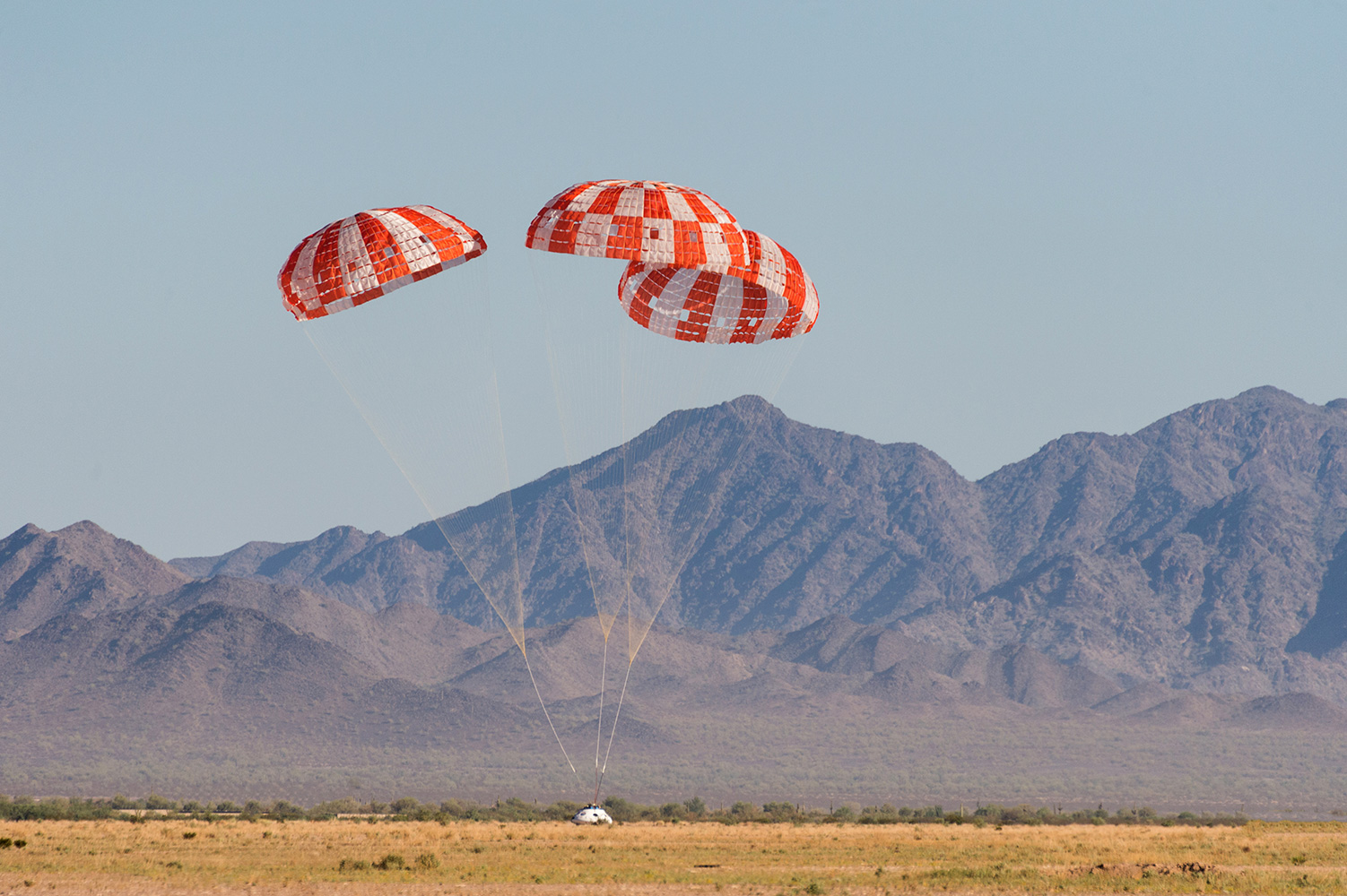 The evaluation was the final test to qualify Orion’s parachute system