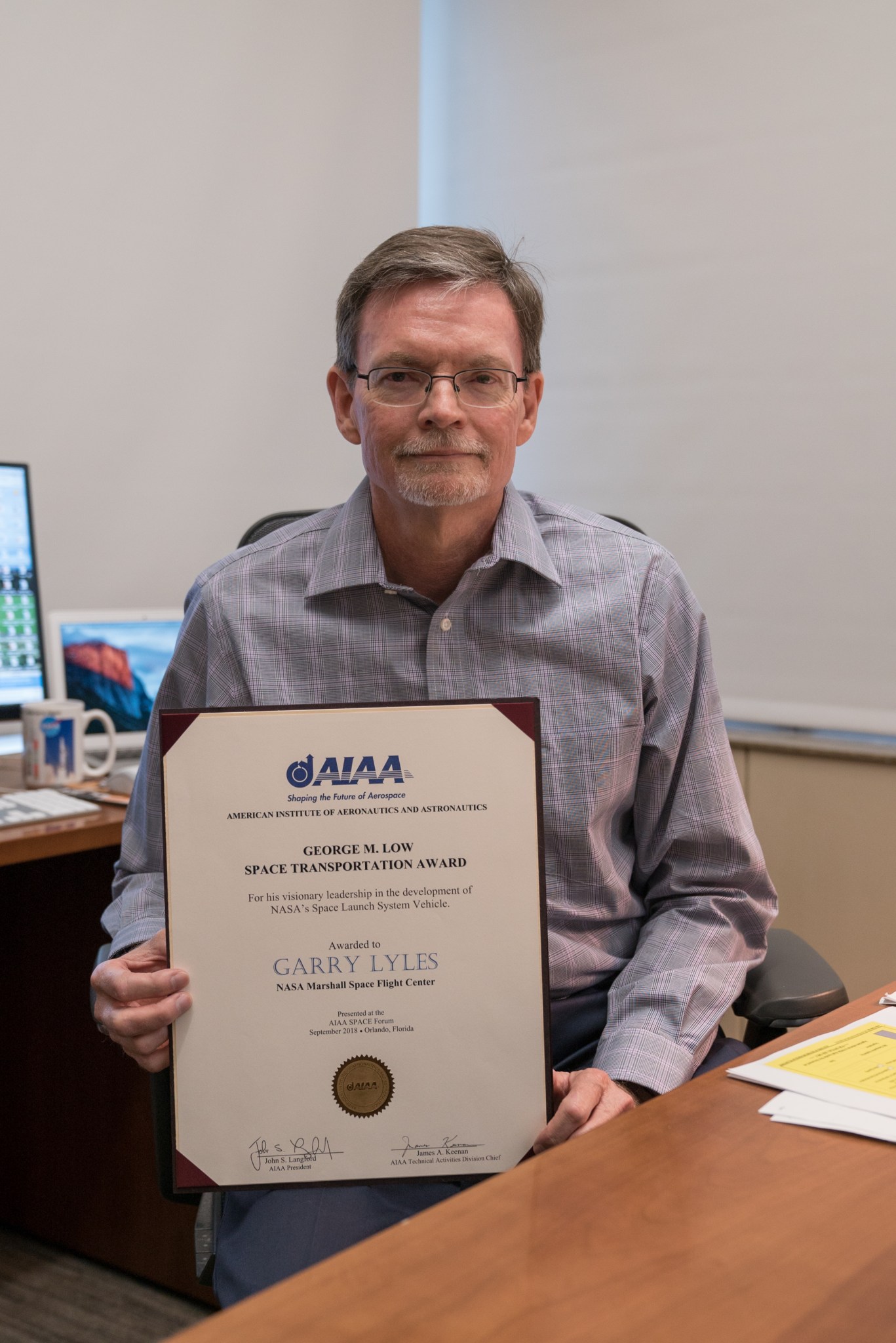 Gay Lyles awarded the 2018 American Association of Aeronautics and Astronautics (AIAA) George M. Low Award for Space Transportat