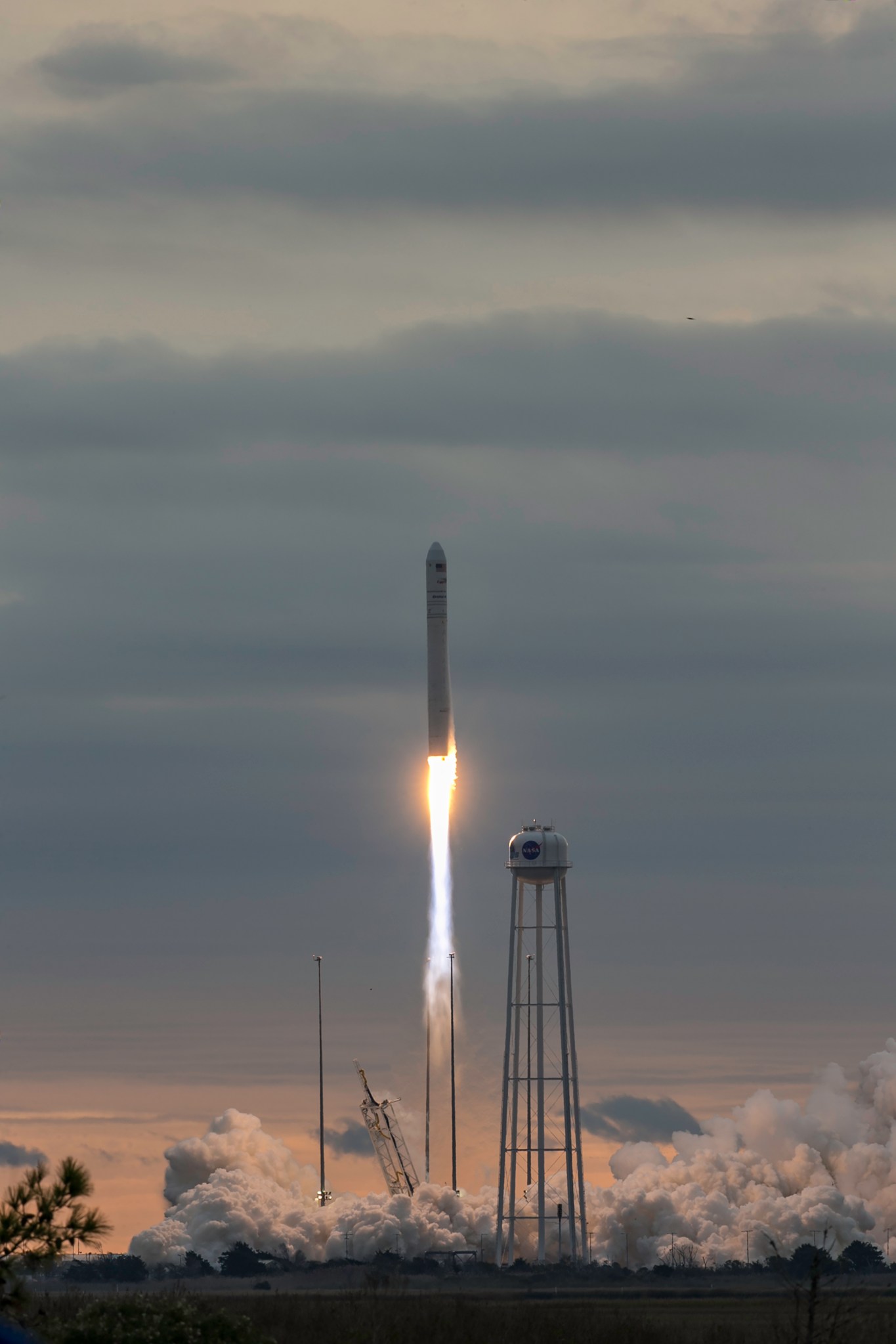 oa8_launchpb.jpg