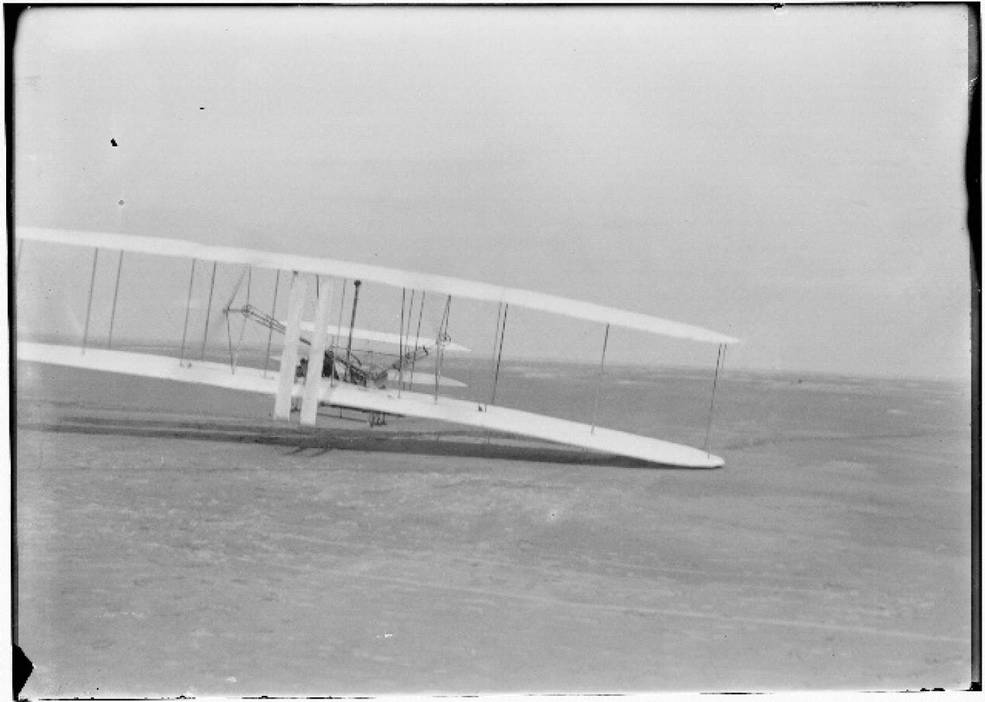 wright_flyer_third_flight_orville_piloting_dec_17_1903