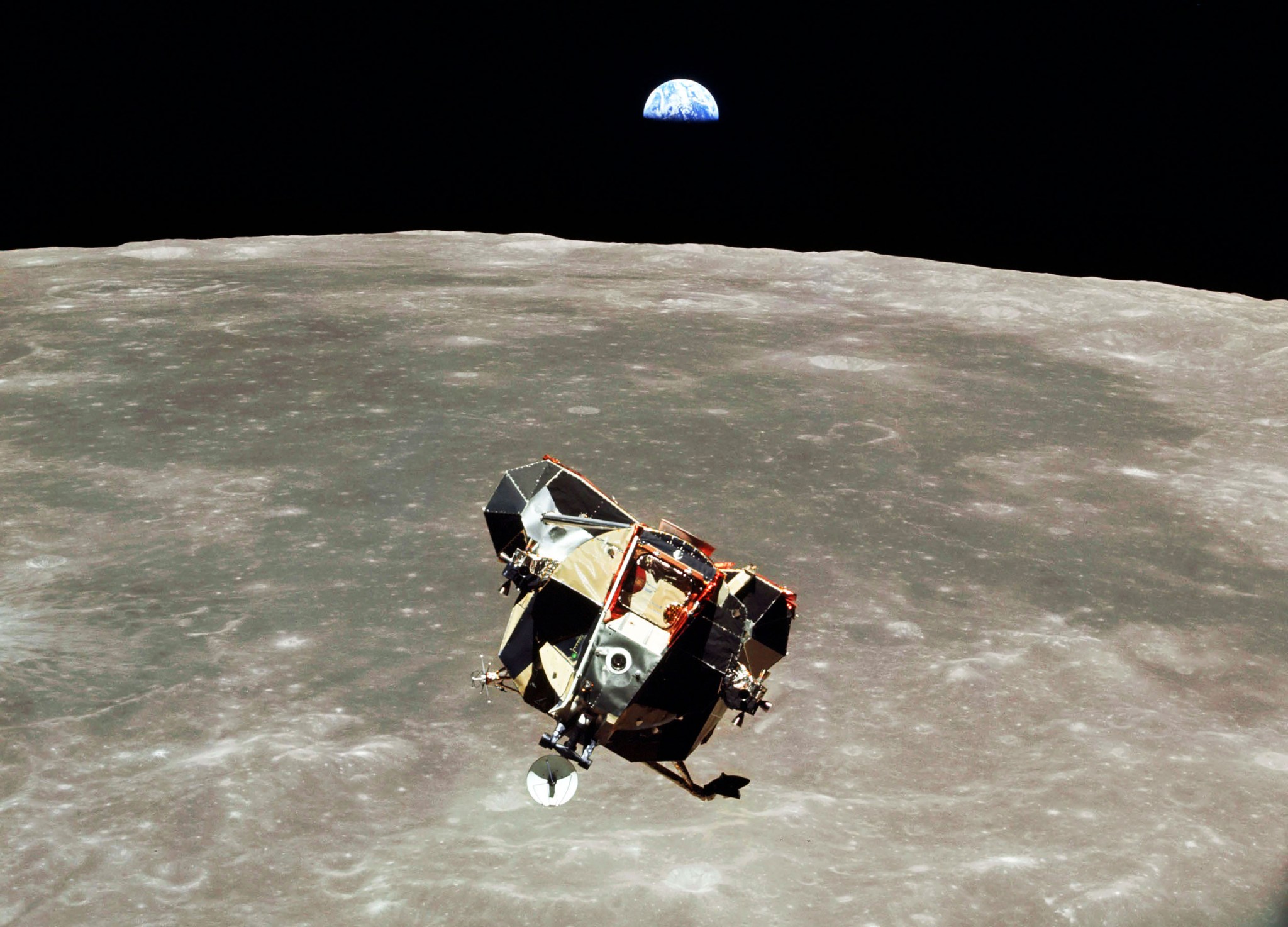 Apollo 11 Completes Rendezvous in Lunar Orbit