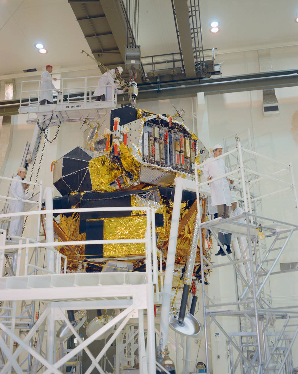 apollo_11_lm_sla_mating_apr_4_1969