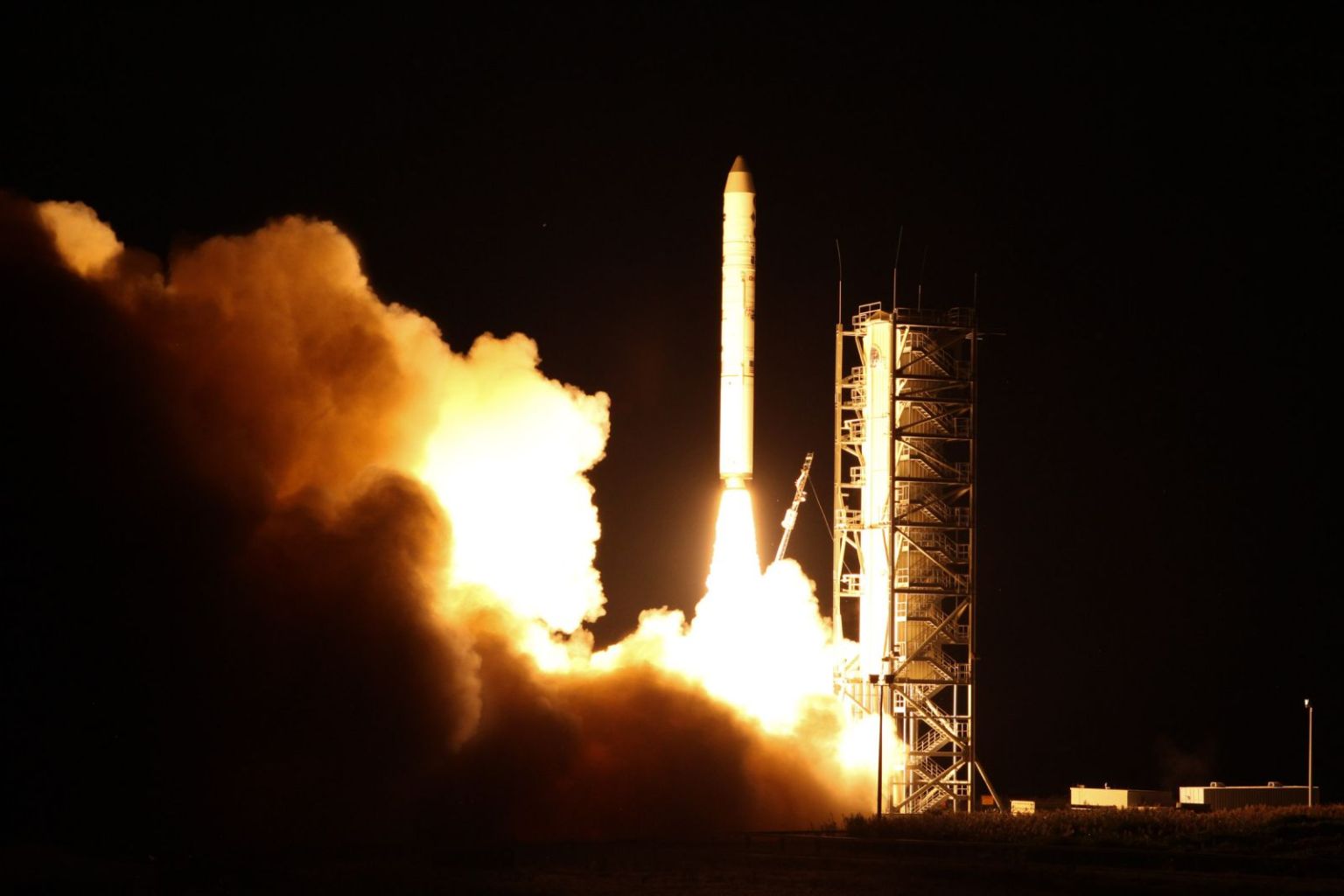 LADEE(Lunar Atmosphere and Dust Environment Explorer) launch