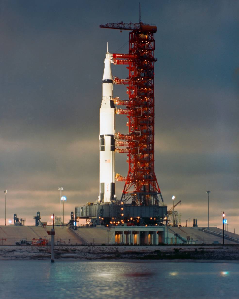 apollo_11_rollout_at_pad