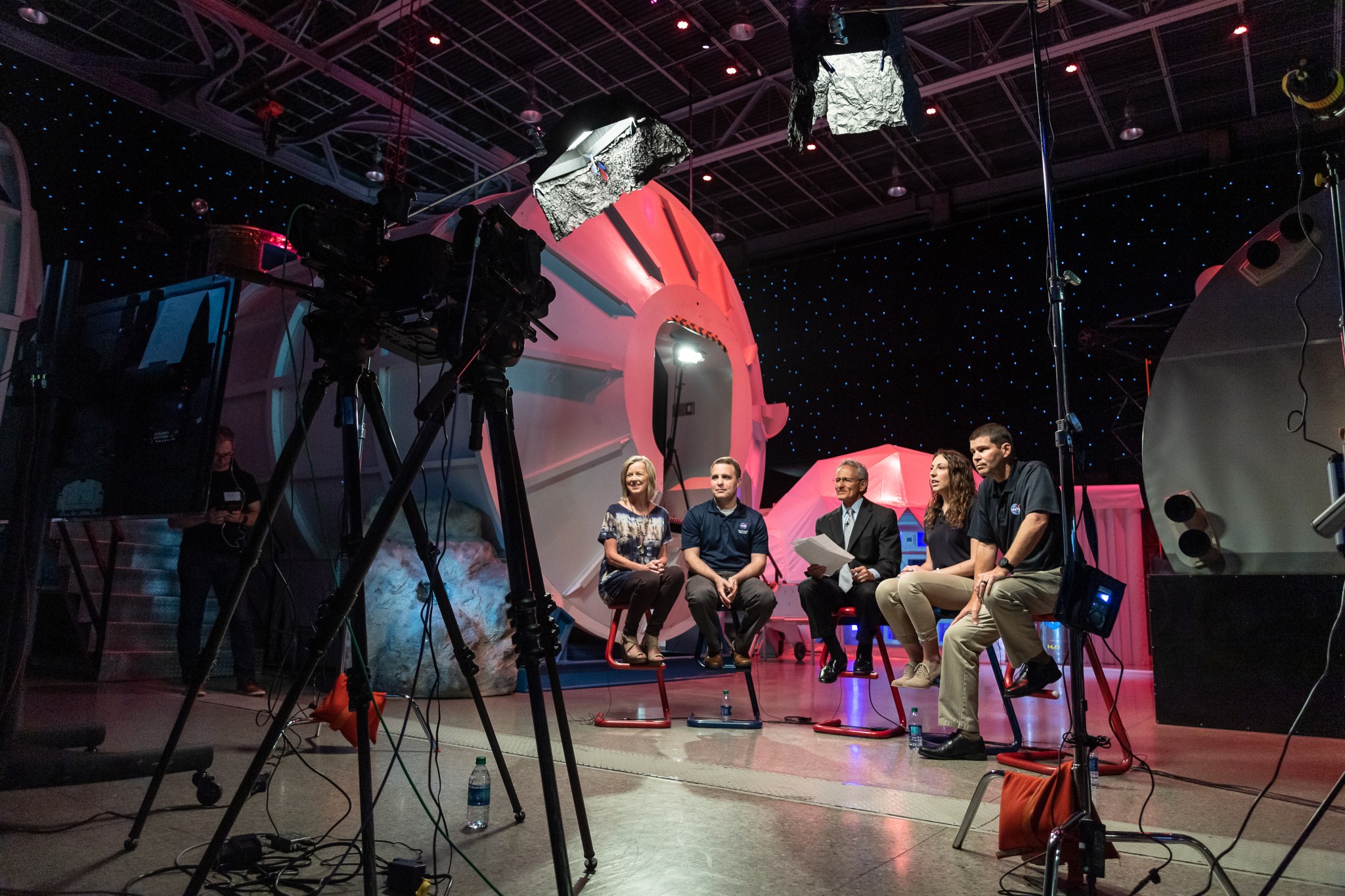 Team members from NASA’s Marshall Space Flight Center answer questions from students during Mission Control: Human Spaceflight.