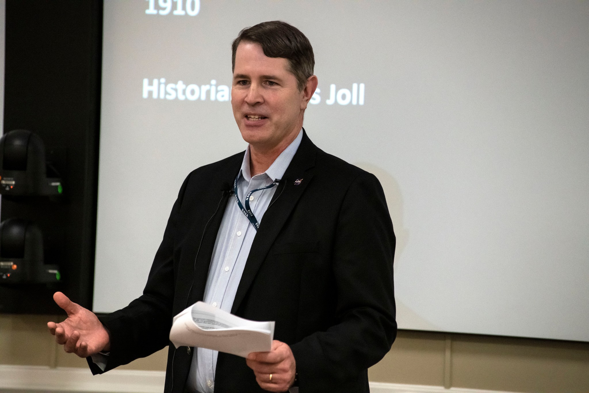 David Burns shares his experiences leading the effort to reactivate the SR-71 Blackbird aircraft.