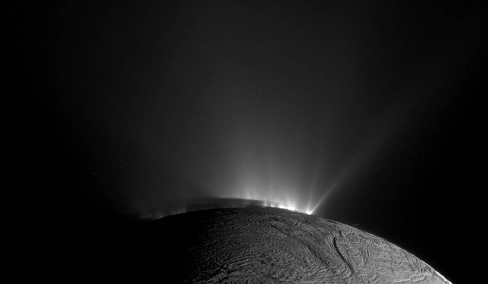 cassini_enceladus_geysers