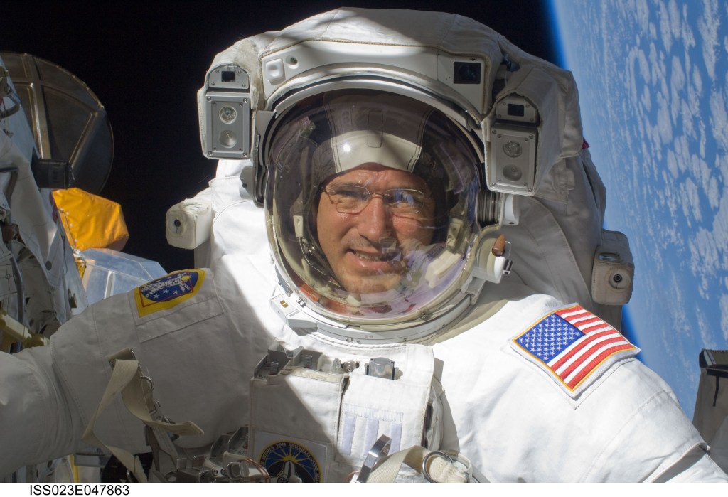 Astronaut Michael Good Retires from NASA