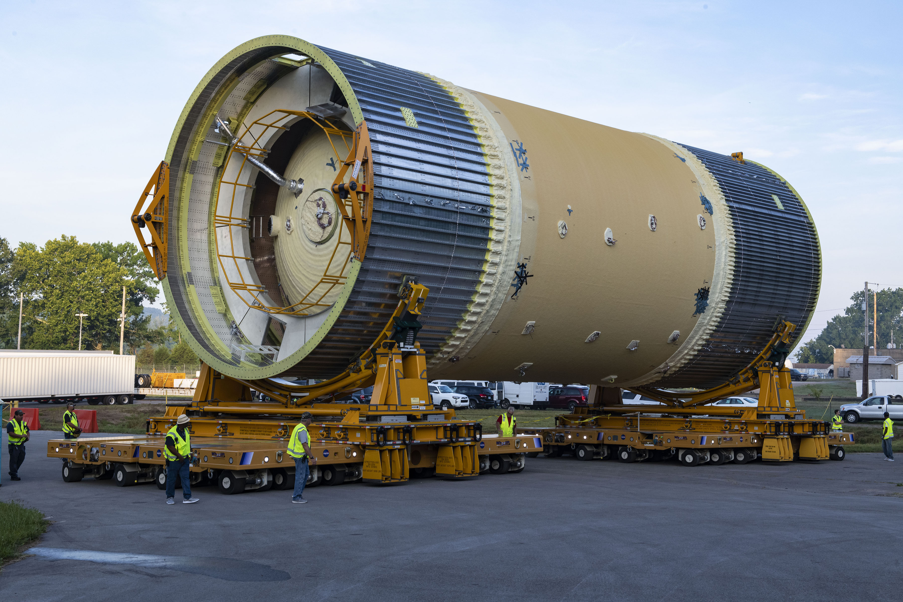 The fourth and final structural test article for NASA’s Space Launch System (SLS) core stage was unloaded from the barge Pegasus
