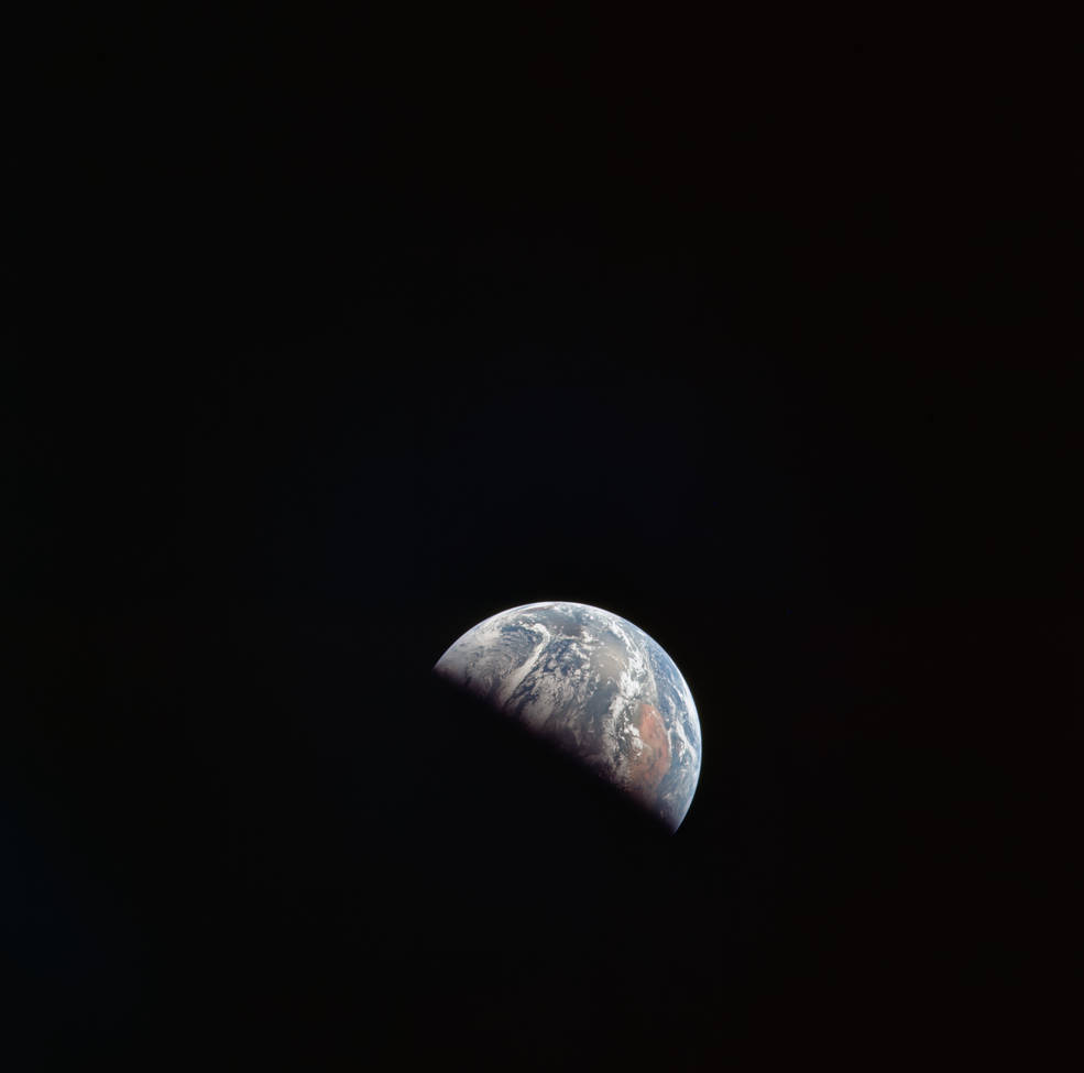 apollo_11_earth_approach_seq_3