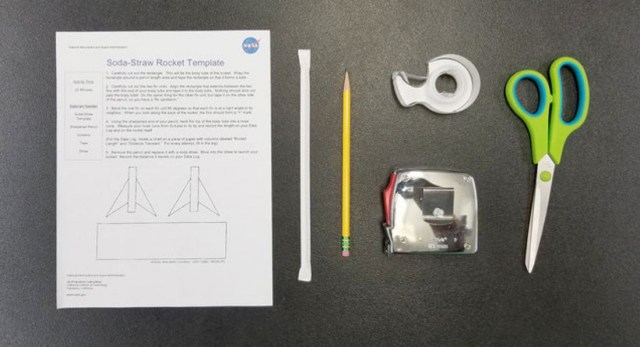 Materials for making a straw rocket