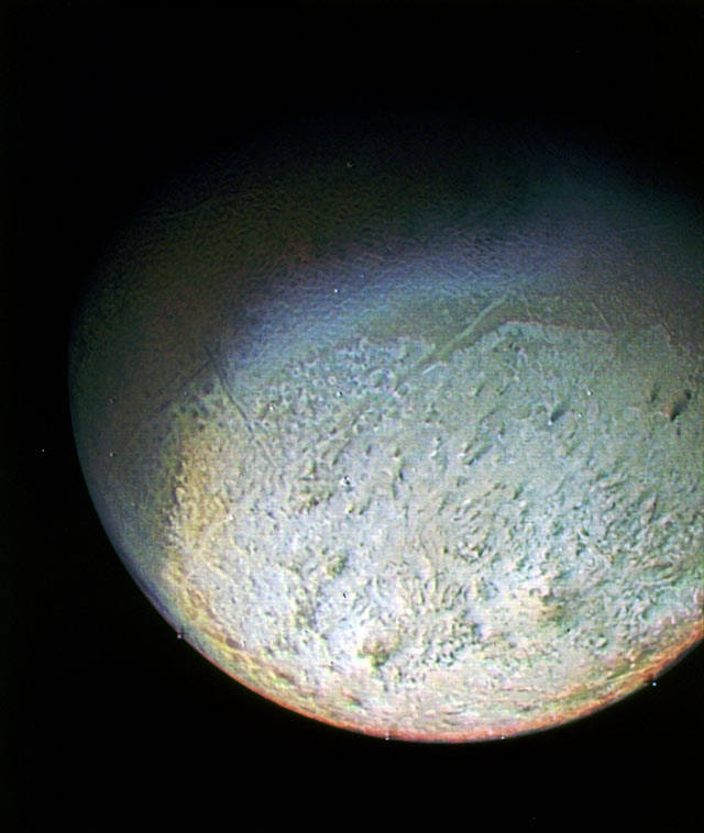 voyager_2_neptune_triton_southern_hemisphere